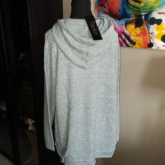 5 For $25✨️New +Tags in Package Womens Papillon Soft Knit Hoodie Small - Picture 4 of 4